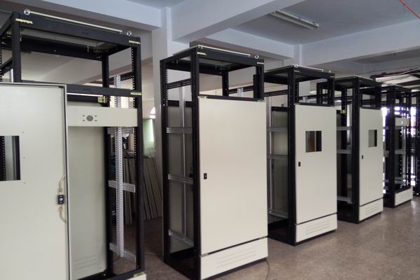 康县控制箱-3683谈谈控制箱的维护和保养事